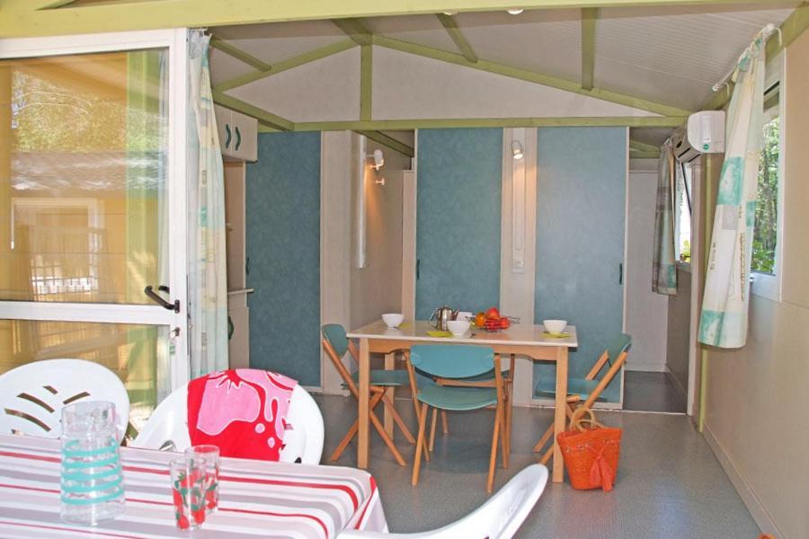 Camping Lou Cantaire Hotel Fayence Exterior photo