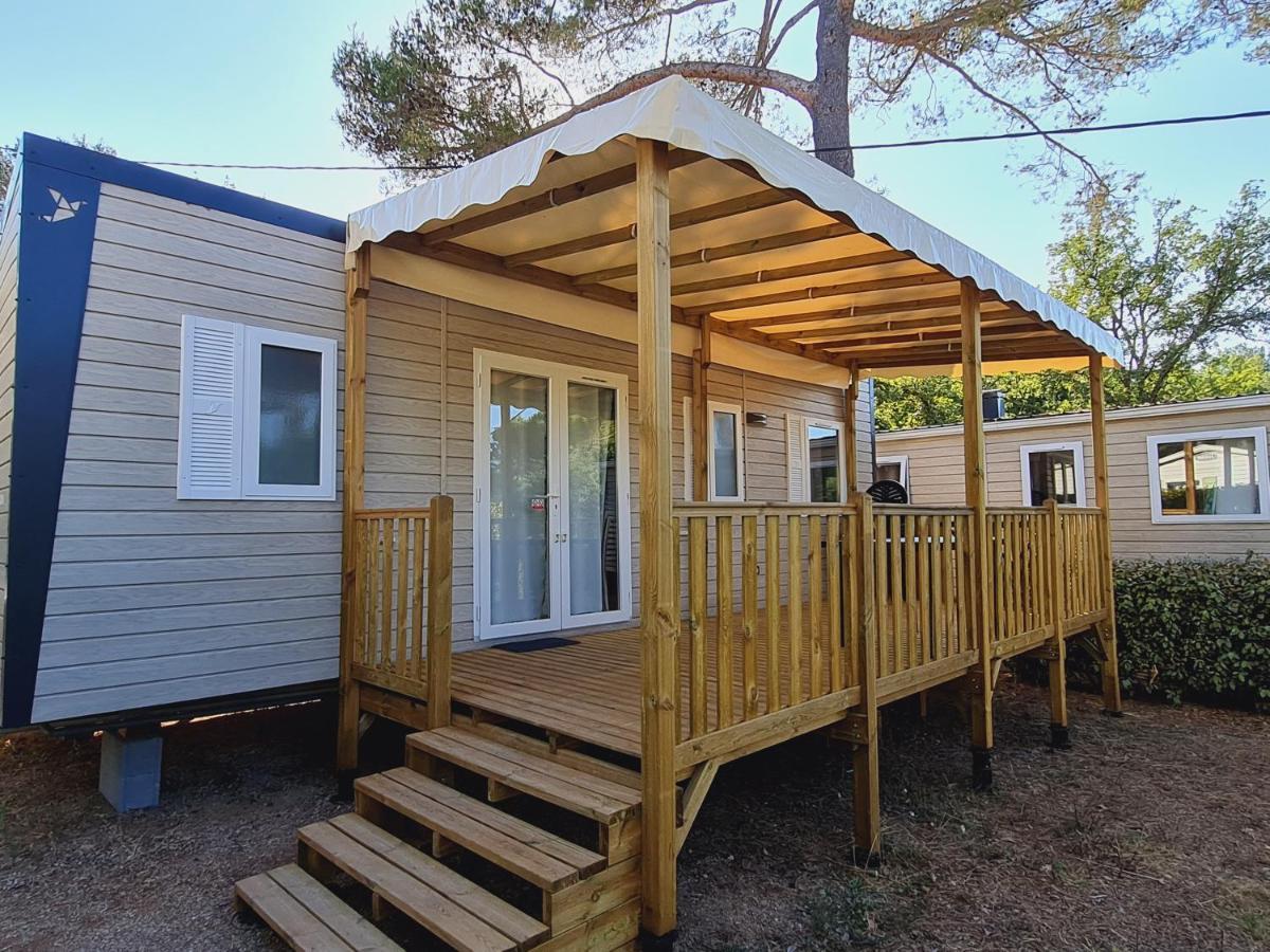 Camping Lou Cantaire Hotel Fayence Exterior photo