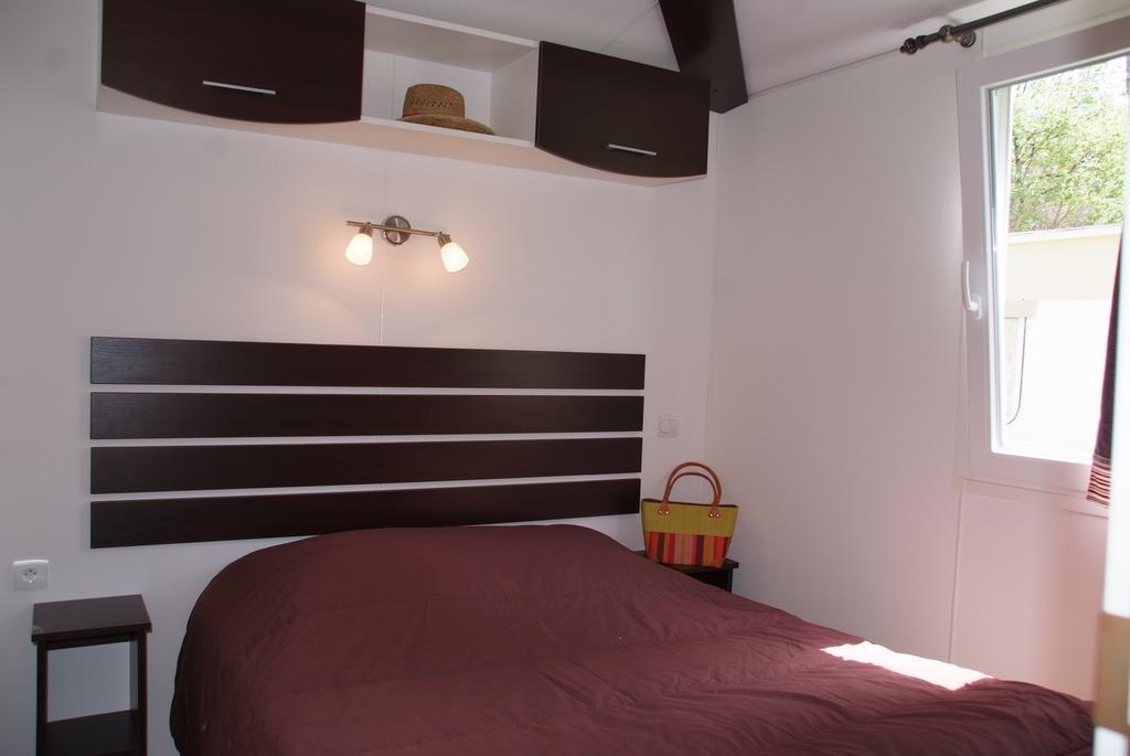 Camping Lou Cantaire Hotel Fayence Exterior photo