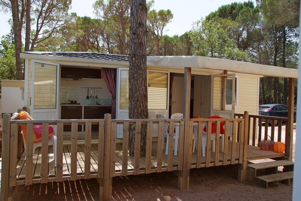 Camping Lou Cantaire Hotel Fayence Exterior photo
